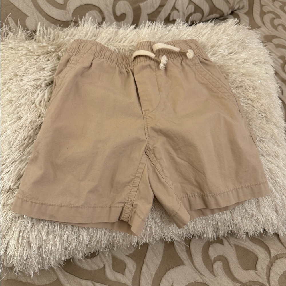 Baby Gap toddler boy shorts size 4 years